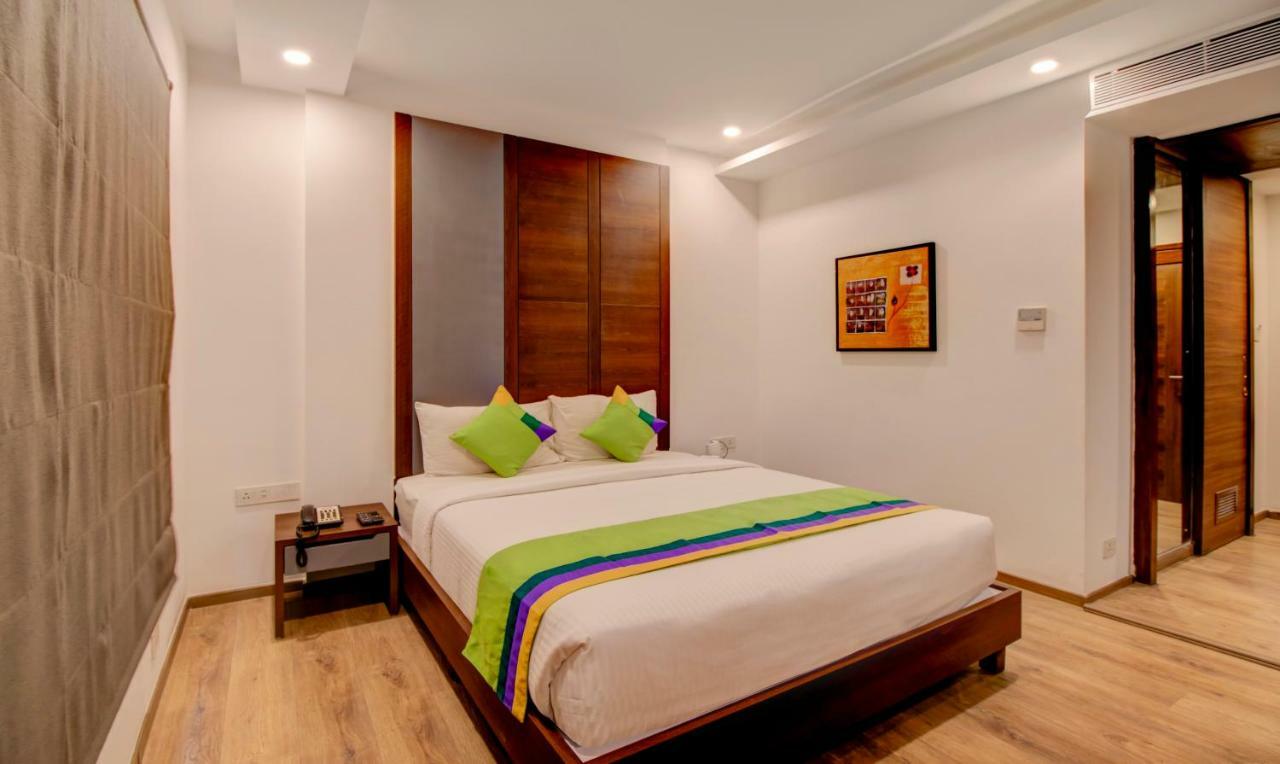 Jagadish Brigade Hotel Бангалор Экстерьер фото